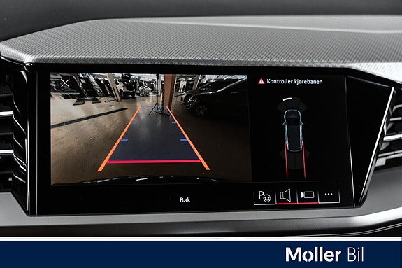 Audi Q4 e-tron 12 of 17