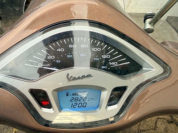 Vespa VESPA PRIMAV125TOUR E4ABS BRUN 5 of 8