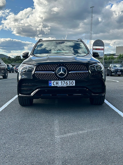Mercedes-Benz GLE350 de 5 of 5
