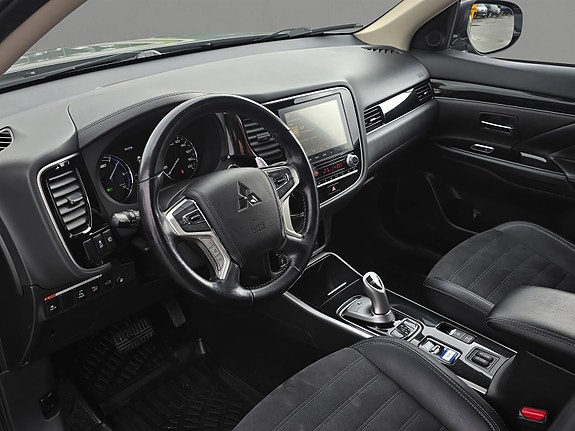 Mitsubishi Outlander 11 of 28