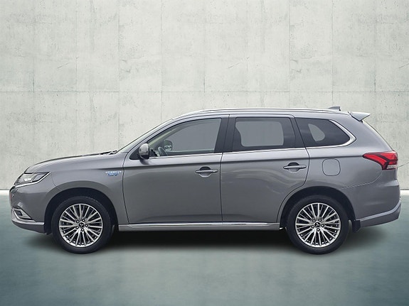 Mitsubishi Outlander 8 of 28