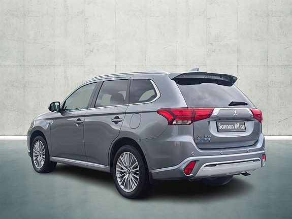 Mitsubishi Outlander 7 of 28
