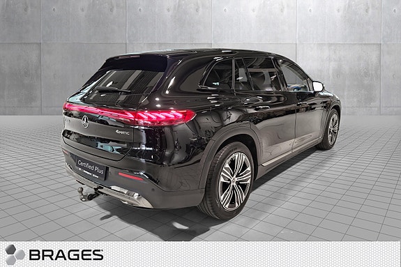 Mercedes-Benz EQS SUV 5 of 26
