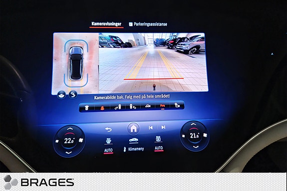Mercedes-Benz EQS SUV 15 of 26