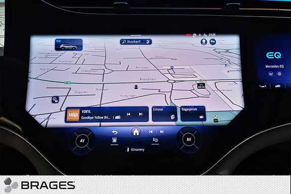 Mercedes-Benz EQS SUV 12 of 26