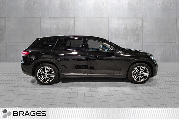 Mercedes-Benz EQS SUV 6 of 26