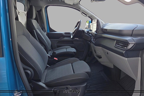Ford Transit Custom 16 of 19
