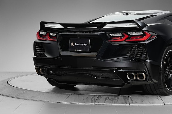 Chevrolet Corvette 25 of 27