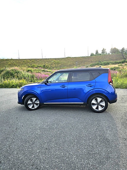 Kia e-Soul 13 of 30