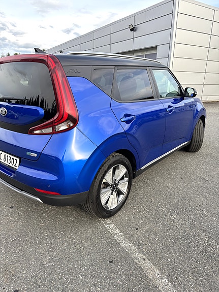 Kia e-Soul 17 of 30