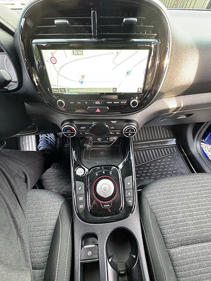 Kia e-Soul 28 of 30