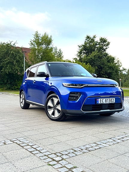 Kia e-Soul 8 of 30