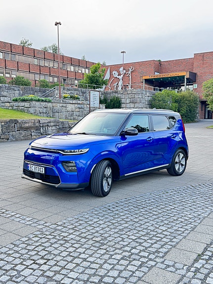 Kia e-Soul 9 of 30