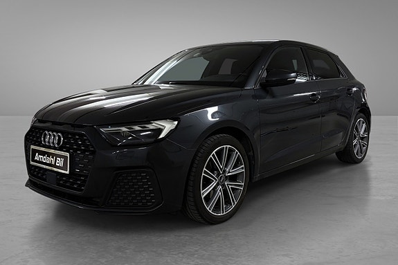 Audi A1 3 of 14