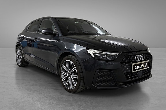 Audi A1 2 of 14