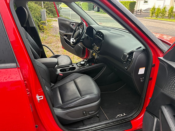 Kia e-Soul 14 of 15