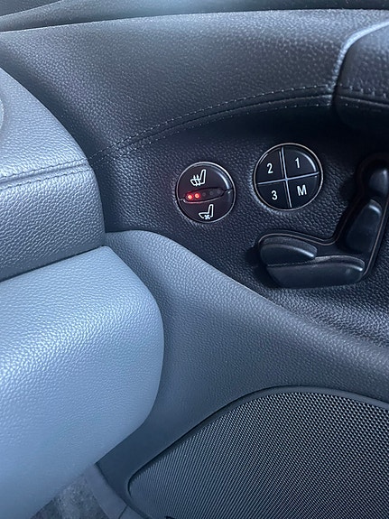 Mercedes-Benz SL500 12 of 14