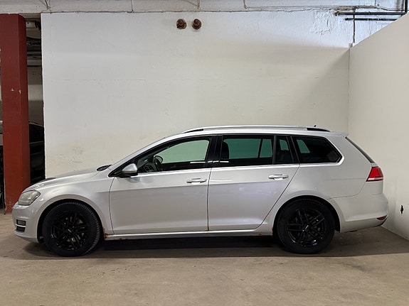 Volkswagen Golf VII 5 of 5
