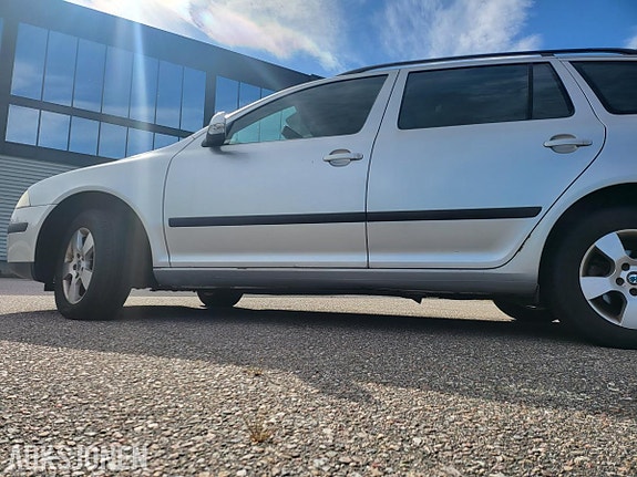 Skoda Octavia 5 of 5