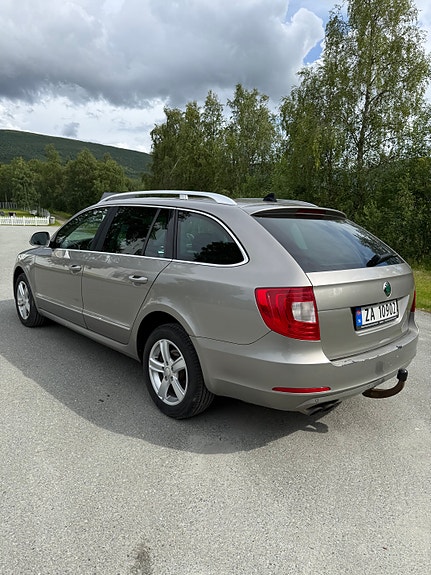 Skoda Superb 5 of 5