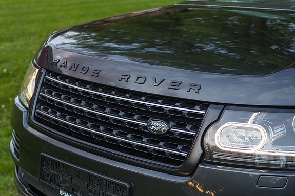 Land Rover Range Rover 15 of 23