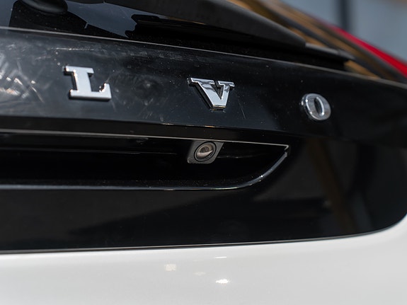 Volvo V40 Cross Country 13 of 30