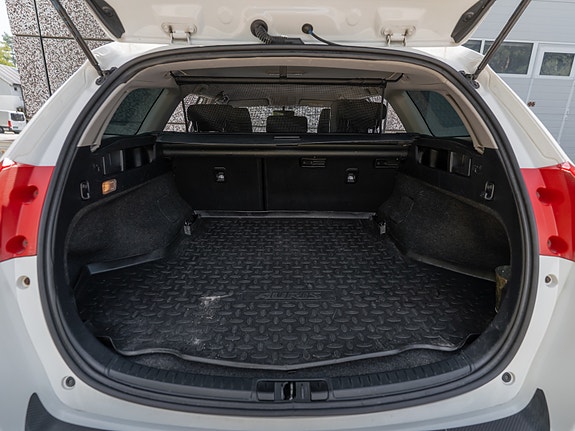 Toyota Auris 17 of 30