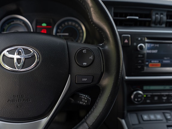 Toyota Auris 30 of 30