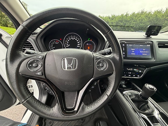 Honda HR-V 9 of 18