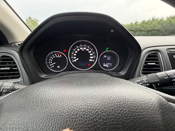Honda HR-V 11 of 18