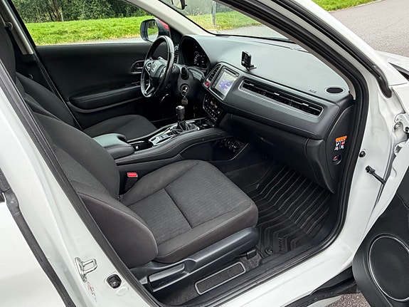 Honda HR-V 5 of 18
