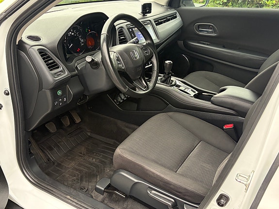 Honda HR-V 8 of 18