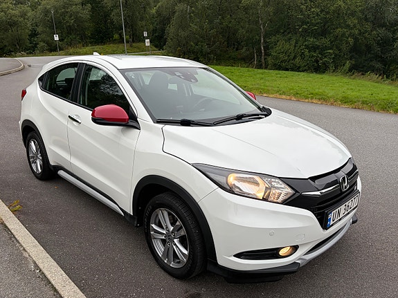 Honda HR-V 2 of 18