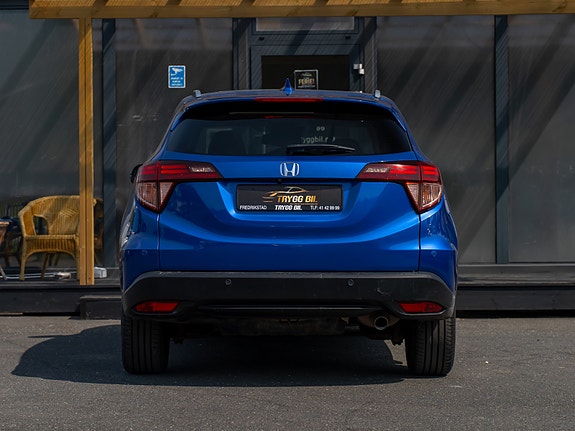 Honda HR-V 8 of 30