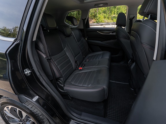 Maxus Euniq 6 25 of 30