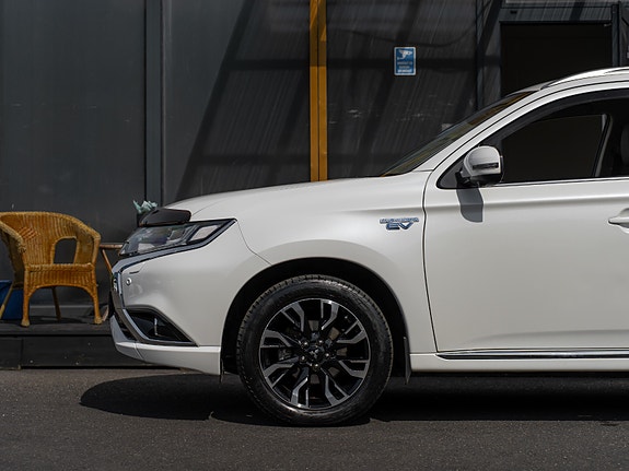 Mitsubishi Outlander 11 of 30