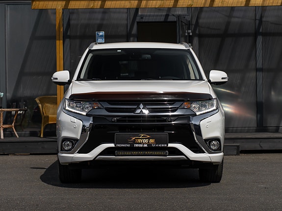 Mitsubishi Outlander 2 of 30