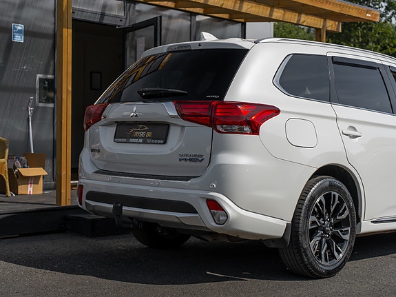 Mitsubishi Outlander 4 of 30