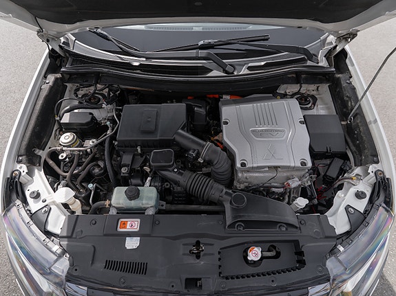Mitsubishi Outlander 17 of 30