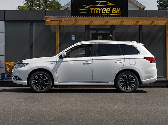 Mitsubishi Outlander 10 of 30