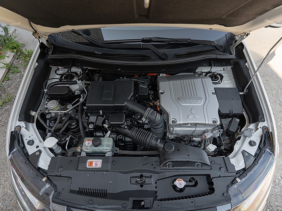 Mitsubishi Outlander 15 of 30