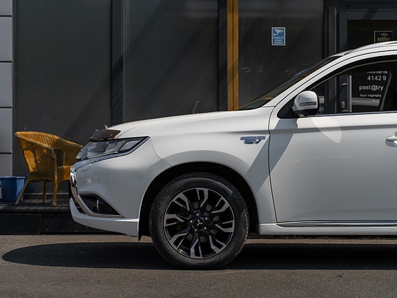 Mitsubishi Outlander 11 of 30