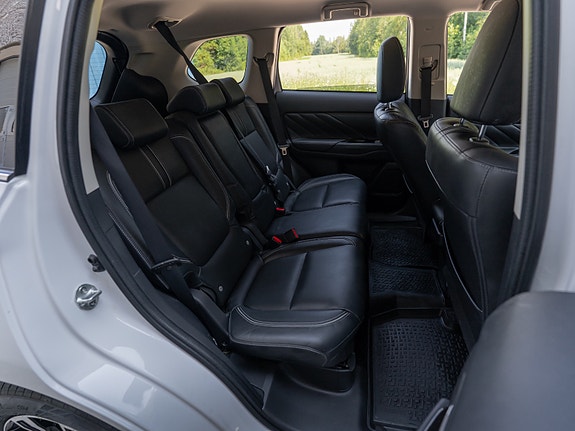 Mitsubishi Outlander 27 of 30