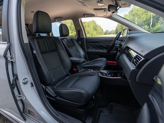 Mitsubishi Outlander 26 of 30