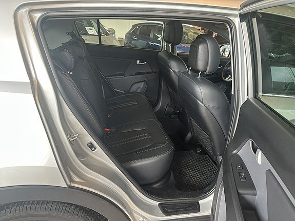 Kia Sportage 22 of 27