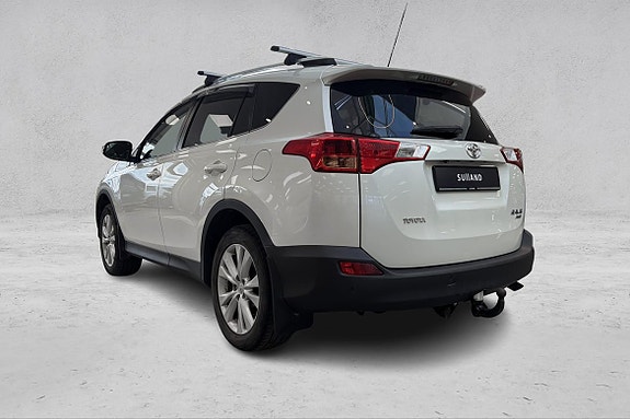 Toyota RAV4 3 of 5