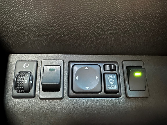 Nissan Navara 19 of 30