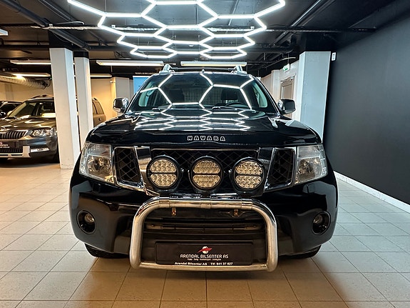 Nissan Navara 2 of 30