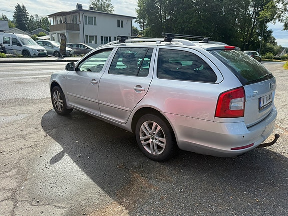Skoda Octavia 4 of 5