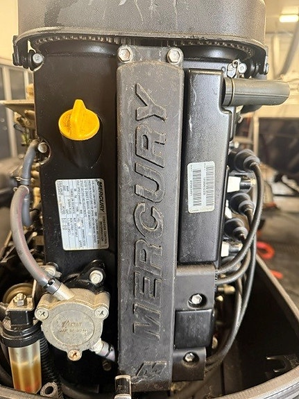 2002 Mercury F 90 ELPT 4-takt påhengsmotor 8 of 11